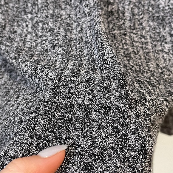 Sweather skater dress/sweater - Picture 2 of 2